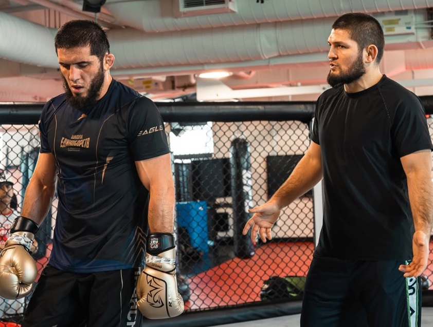 Jelang UFC 311, Islam Makhachev Buat Khabib Nurmagomedov Emosi